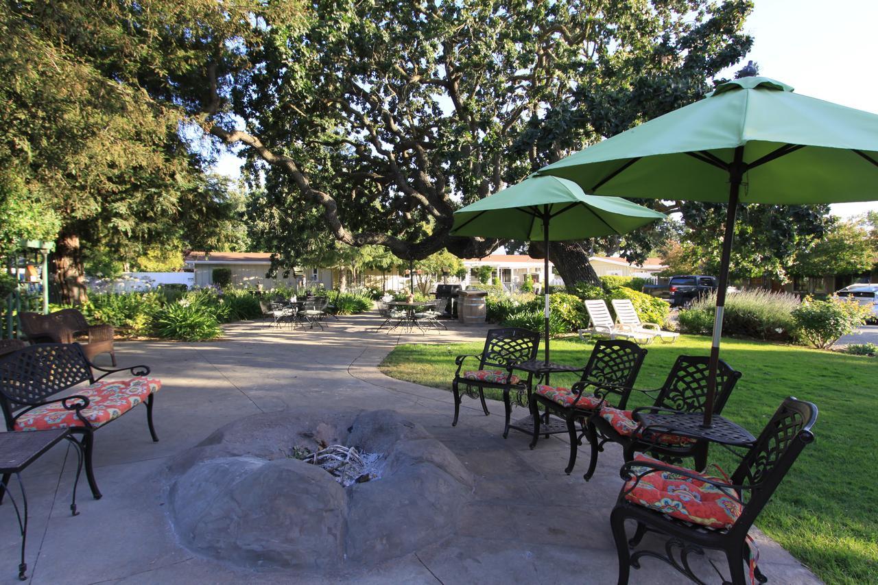 Meadowlark Inn Solvang Exterior foto